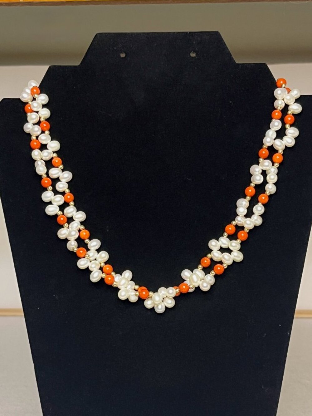 Vtg Teardrop Pearls & Orange Beads Necklace * Collar Length * Excel Cond (26)